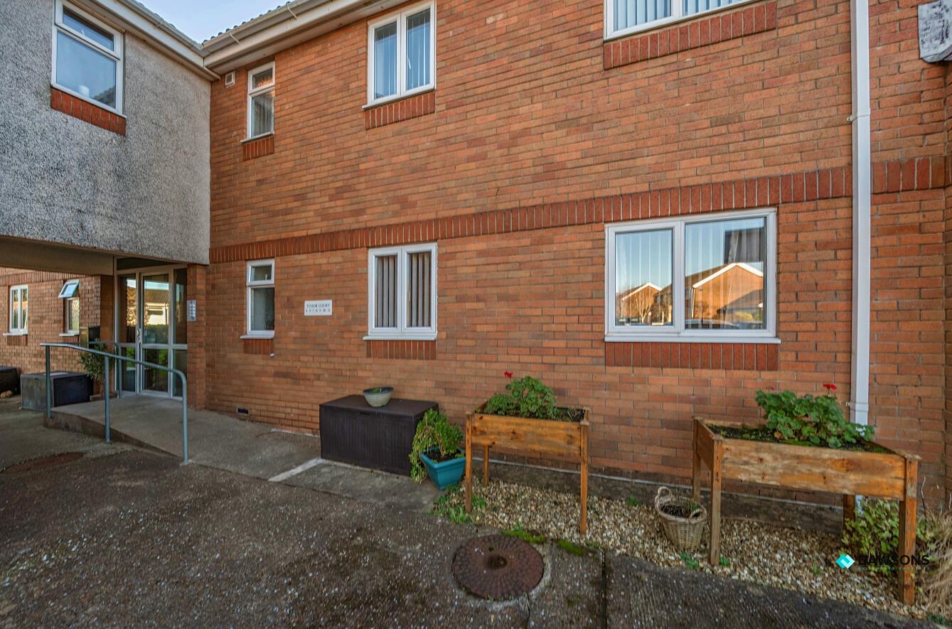 Tudor Court, Murton, Swansea, SA3 3BB